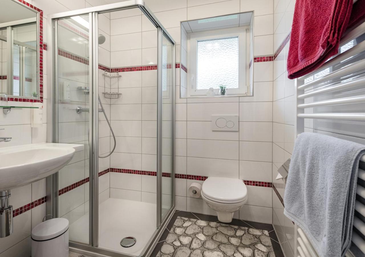 Haus Elisabeth Bed & Breakfast มึลบาค อัม โฮคเคอนิก ภายนอก รูปภาพ