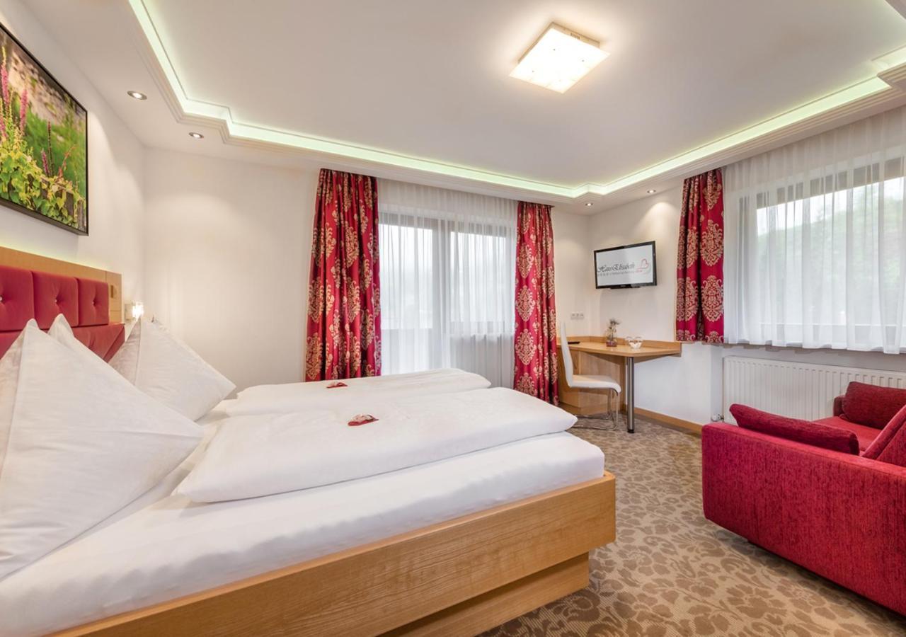 Haus Elisabeth Bed & Breakfast มึลบาค อัม โฮคเคอนิก ภายนอก รูปภาพ