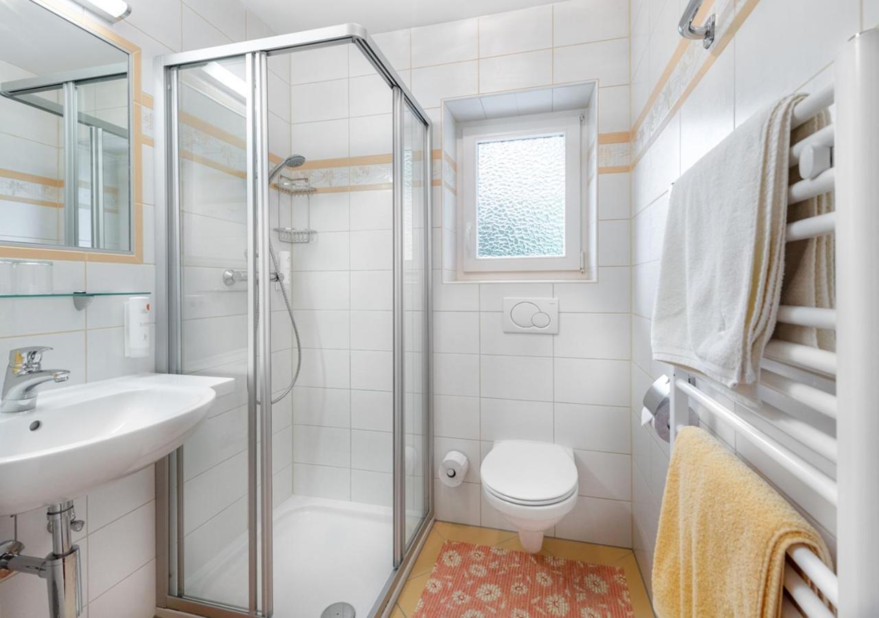 Haus Elisabeth Bed & Breakfast มึลบาค อัม โฮคเคอนิก ภายนอก รูปภาพ